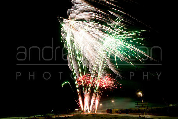 Photo of fireworks taken during a Heaven's Above funeral send-off show in Littlehampton 2016