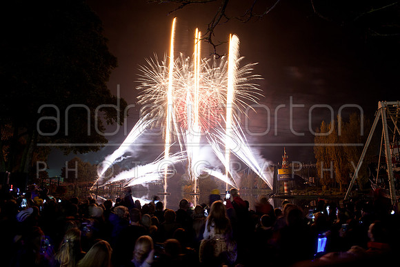 A photo of fireworks taken at Drayton Manor Park's Star Wars themed Fireworks and Laser Spectacular 2016