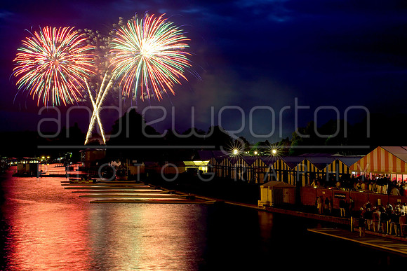 Fireworks photo from the Henley Summer Fireworks 2012 display