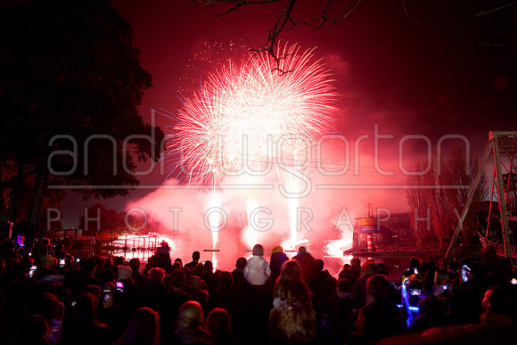 A photo of fireworks taken at Drayton Manor Park's Star Wars themed Fireworks and Laser Spectacular 2016