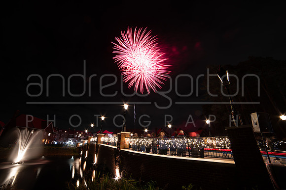 Fireworks photo from the Hartland Village Fireworks display 2021