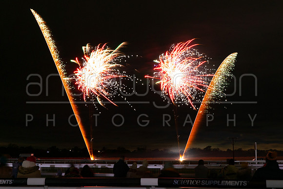 Fireworks photo from the Warwick Racecourse kid's firework show